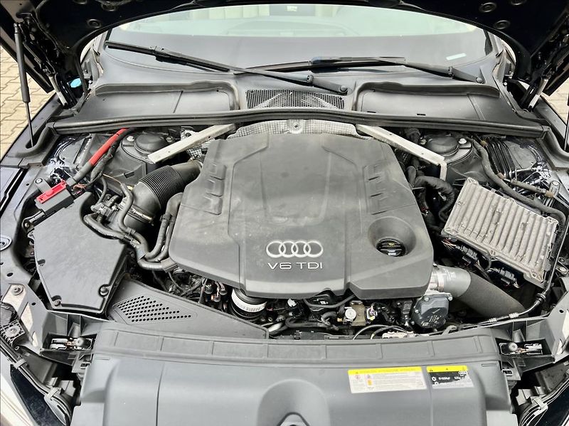 Audi A5 3,0 50 TDi QUATTRO AT8 * 286HP - fotka 46 z 49