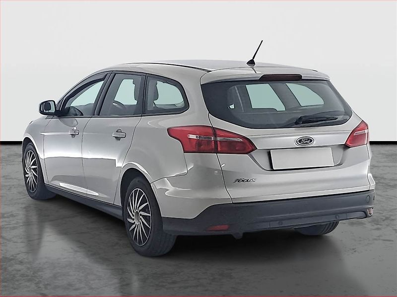 Ford Focus (2015) 1.6 TDCi, Serv.kniha - fotka 4 z 15