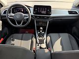 Volkswagen T-Roc 1,5 TSi/110kW LIFE - DSG,TZ,.. - náhled 38