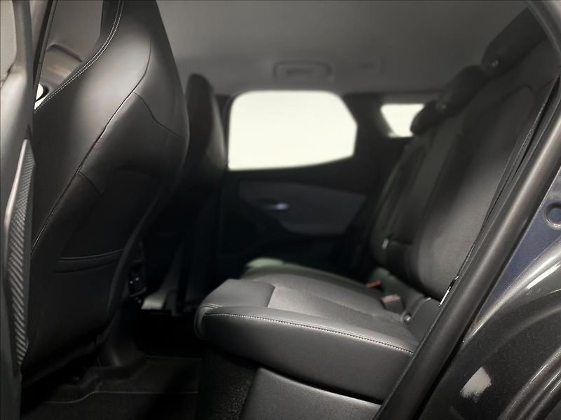 Ford Explorer (2024) 0,1 79 kWh AWD - fotka 16 z 19