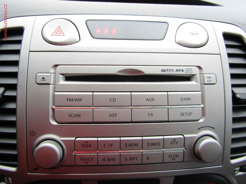 Hyundai i20 (2010) 1.2 i, ČR - fotka 14 z 16