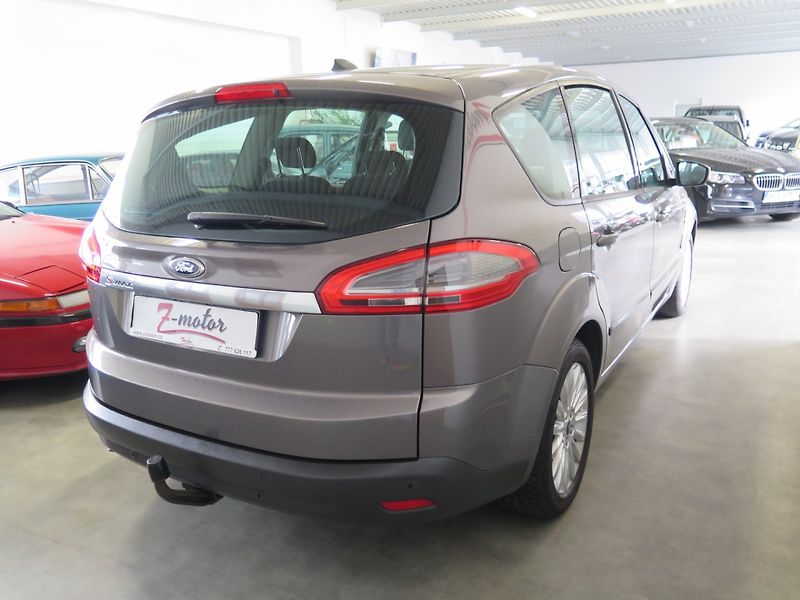Ford S-MAX (2013) 2.0TDCi,navi,výhřev,tažné,STK - fotka 4 z 27