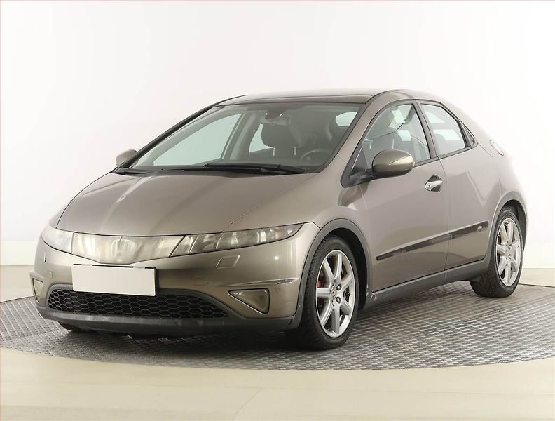 Honda Civic (2006) 2.2 i-CTDi, nová STK - fotka 2 z 22
