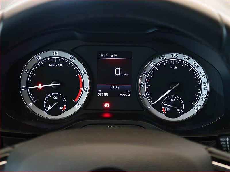 Škoda Karoq (2019) Style 1.5 TSI - fotka 11 z 19