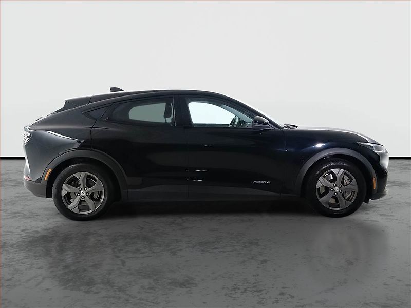 Ford Mustang Mach-E (2022) Extended Range RWD - fotka 6 z 16