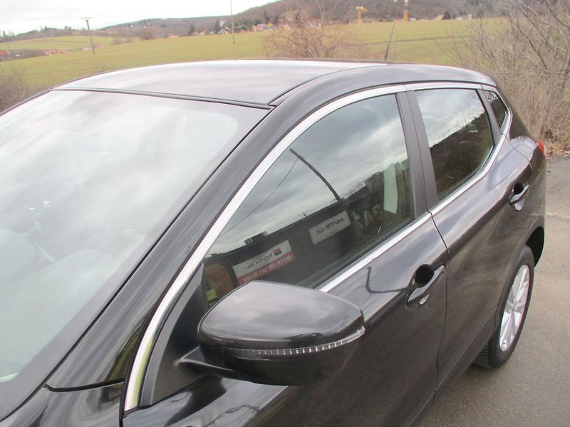 Nissan Qashqai 1.6DIG-T 120kW NAVI VÝHŘEV - fotka 11 z 43