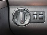 Volkswagen Touran (2011) Comfortline 2.0 TDI - náhled 16
