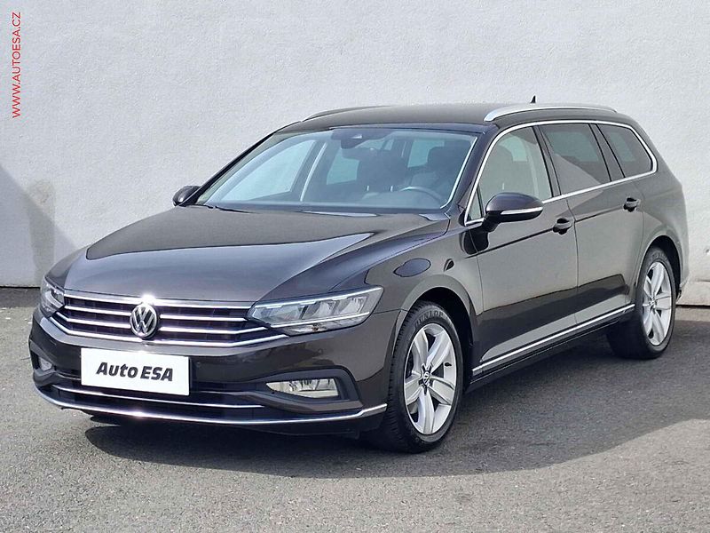 Volkswagen Passat (2020) 2.0TDI, ČR, Navi, LED, AC - fotka 3 z 20
