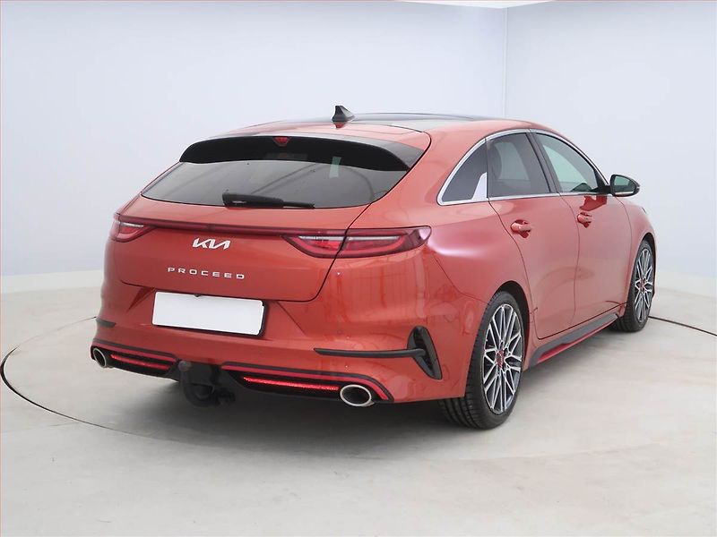 Kia Pro_Ceed (2022) GT 1.6 T-GDI - fotka 5 z 19
