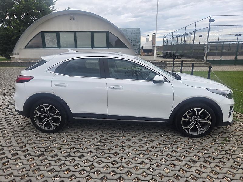 Kia XCeed (2022) Plug-in-Hybrid, 1.6 GDI, DPH - fotka 5 z 28