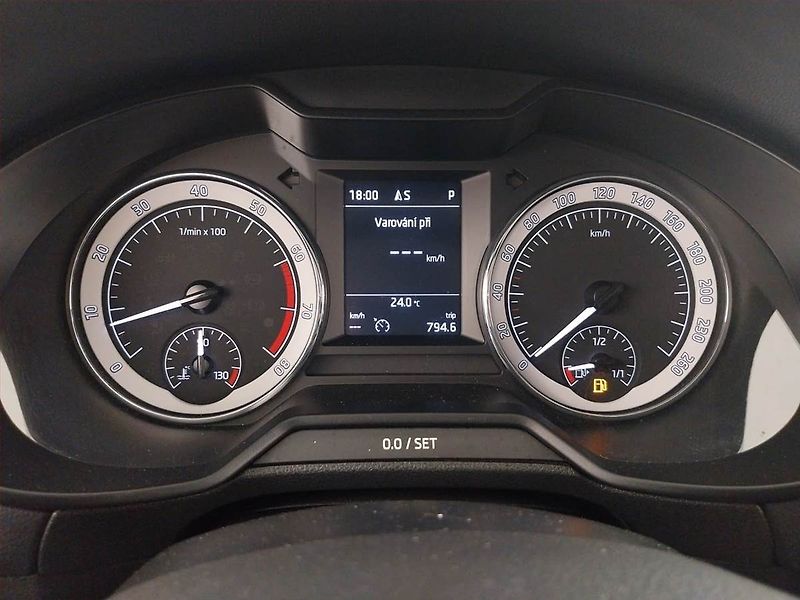 Škoda Octavia (2017) 1.4 TSI, Automat, Navi - fotka 11 z 25