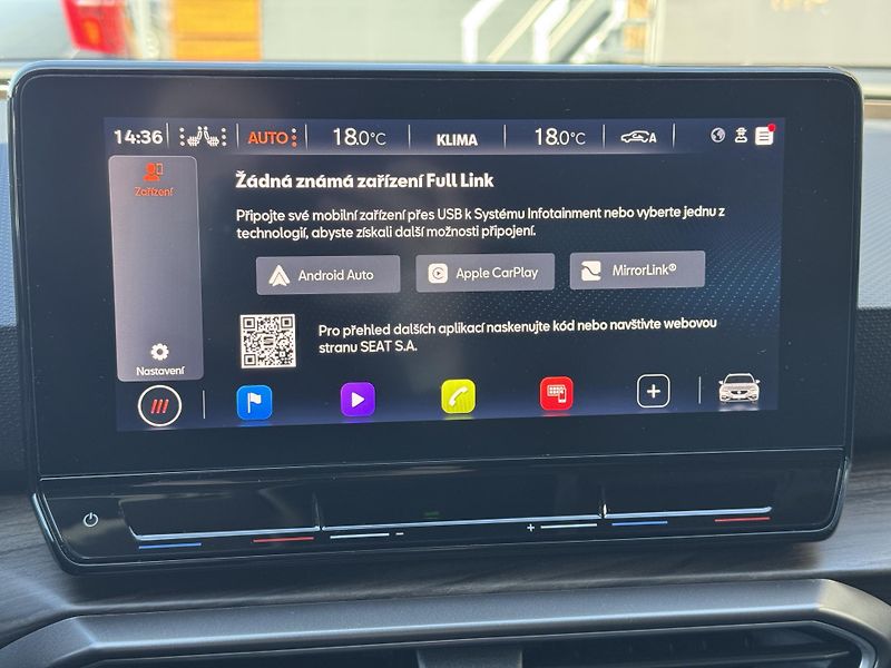 Seat Leon (2022) 1.5eTSi DSG Xcellence DPH RZV - fotka 36 z 50