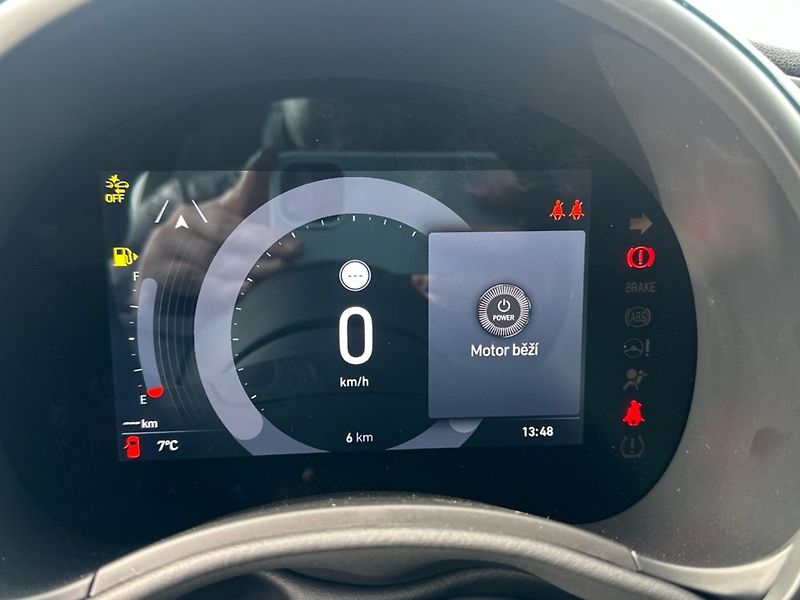 Fiat 500 (2026) Hybrid Torino 1.0 BSG 65k MT6 - fotka 13 z 23