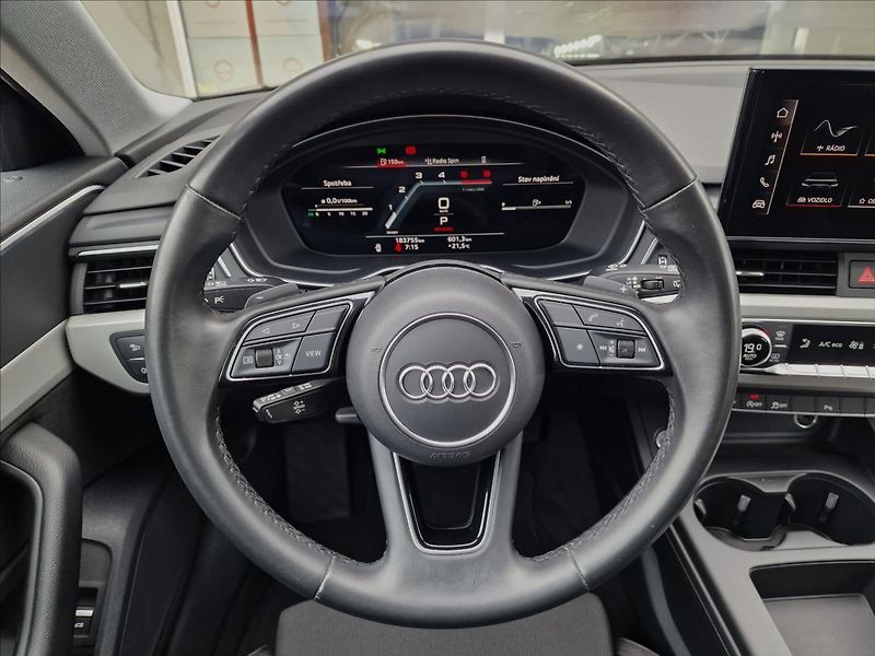 Audi A4 40TDI 150kW S-Line, ČR,1.Maj. - fotka 21 z 50