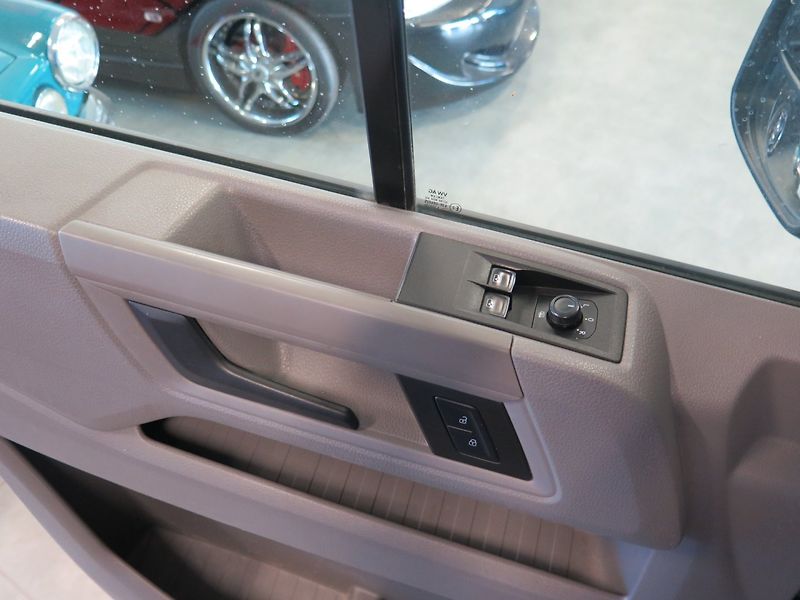 Volkswagen Crafter (2019) 2.0TDI,tažn,DPH,LED,klim,senzo - fotka 13 z 29