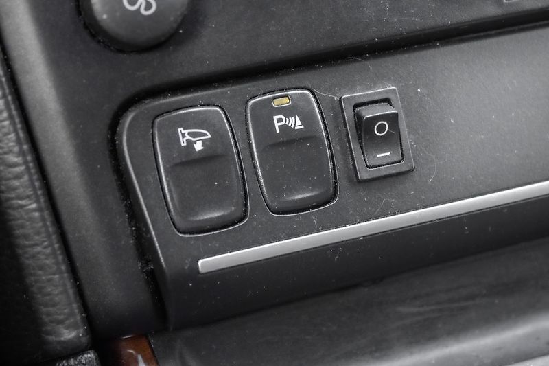 Volvo XC90 DVD, nezávislé topení, tažné. - fotka 26 z 43