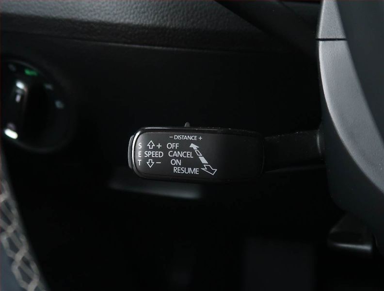 Škoda Superb (2020) Sportline 2.0 TDI - fotka 17 z 29