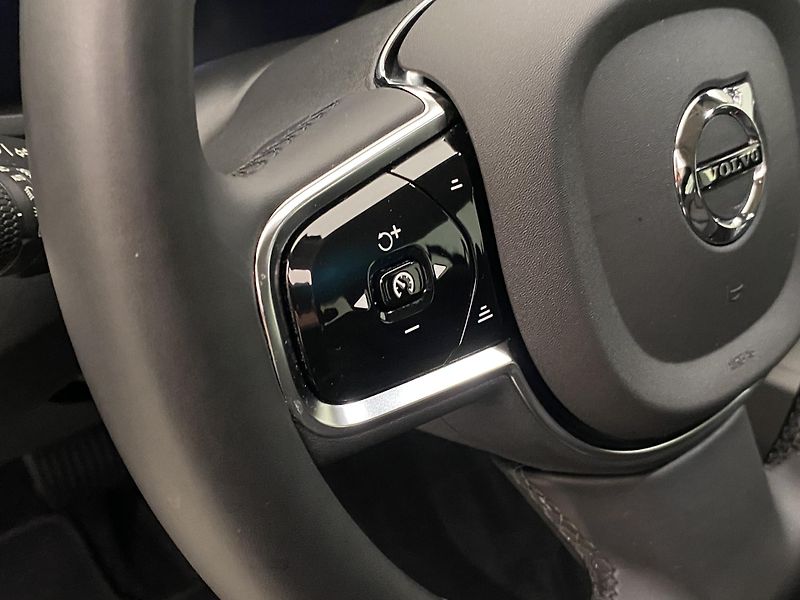 Volvo V60 CC B4 AWD BRIGHT PLUS AUT  - fotka 20 z 59