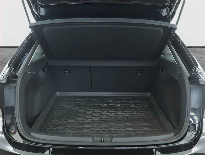 Volkswagen Taigo (2022) 1.0 TSI - fotka 14 z 17