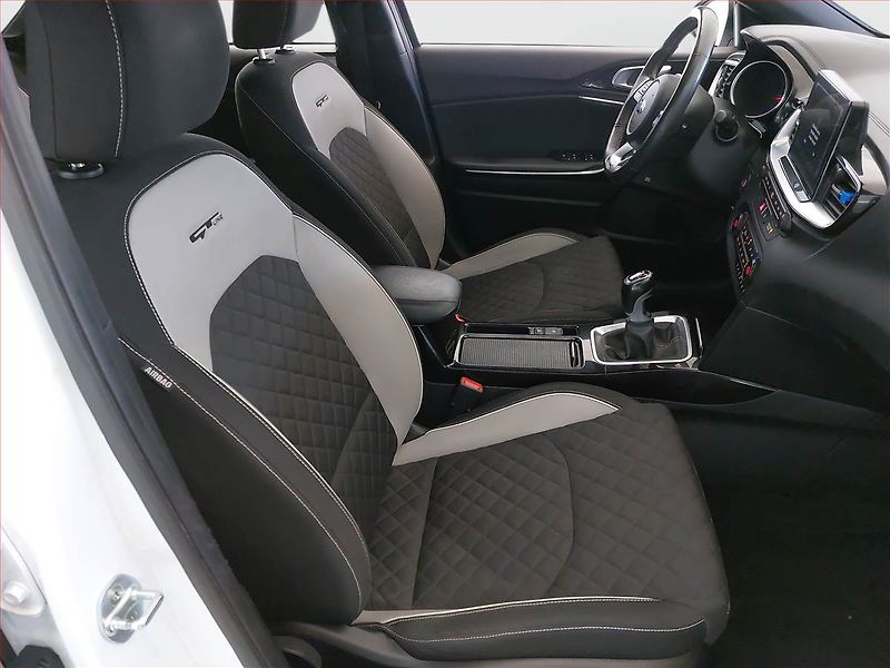 Kia Pro_Ceed (2019) GT-Line 1.4 T-GDI, Serv.kniha - fotka 7 z 20