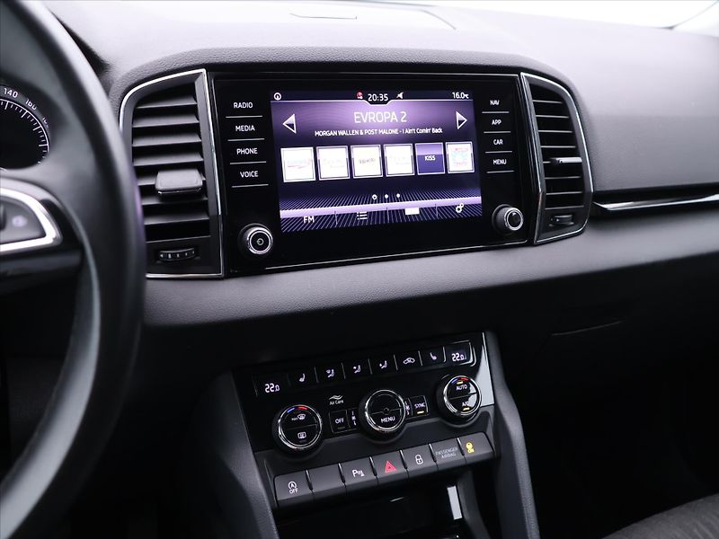 Škoda Karoq 1,5 TSI 110kW Style CZ 1.Maj - fotka 20 z 33