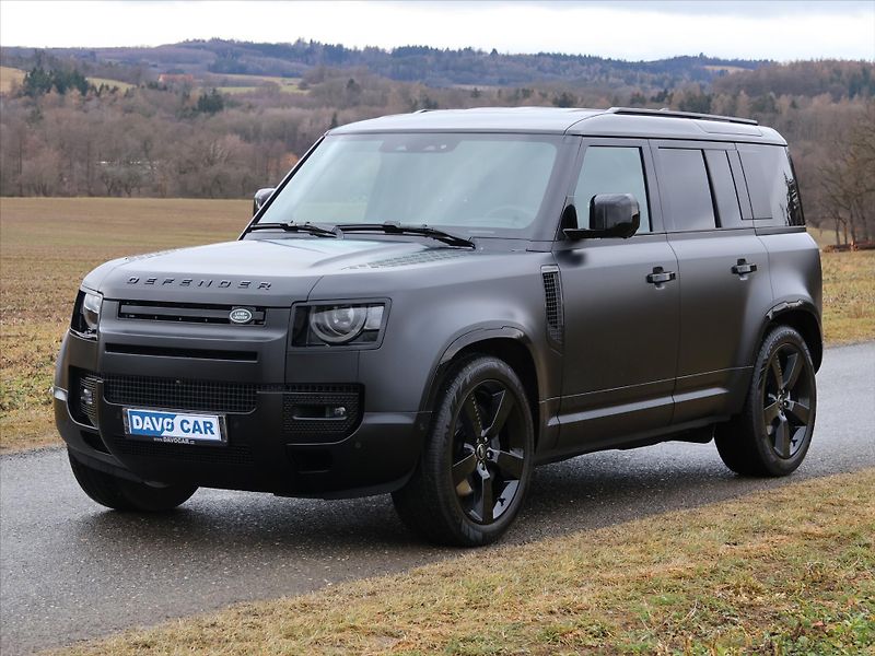 Land Rover Defender 5,0 110 P425 X-DYNAMIC CZ DPH - fotka 3 z 39