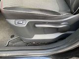 Renault Captur (2017) 1.2 TCe, Crossboarder, navi - náhled 14