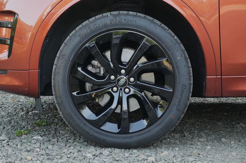 Land Rover Discovery Sport P200 R-Dynamic SE, DPH, Tažné - fotka 4 z 40