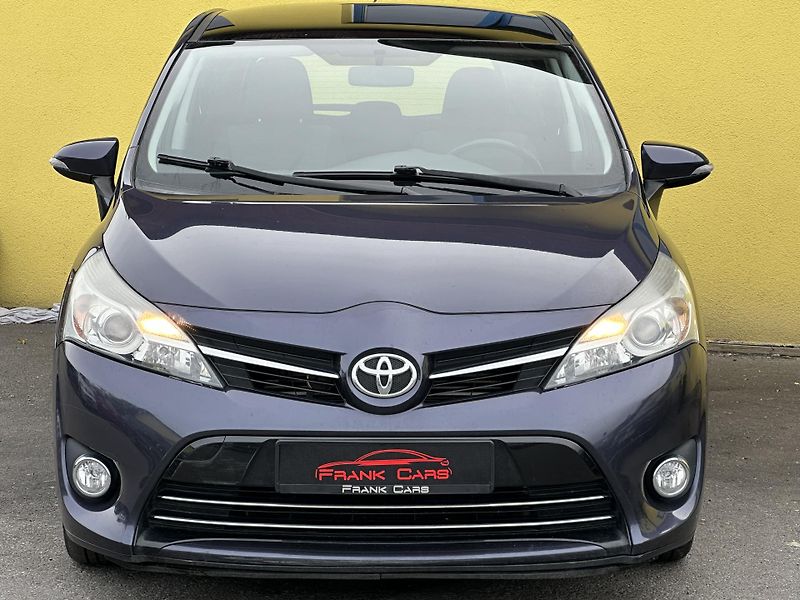 Toyota Verso (2015) 1.6D-4D/82kW * 1.Maj. TZ* PANO - fotka 2 z 35