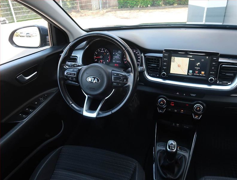 Kia Stonic (2020) 1.0 T-GDI, ČR,1.maj - fotka 7 z 23