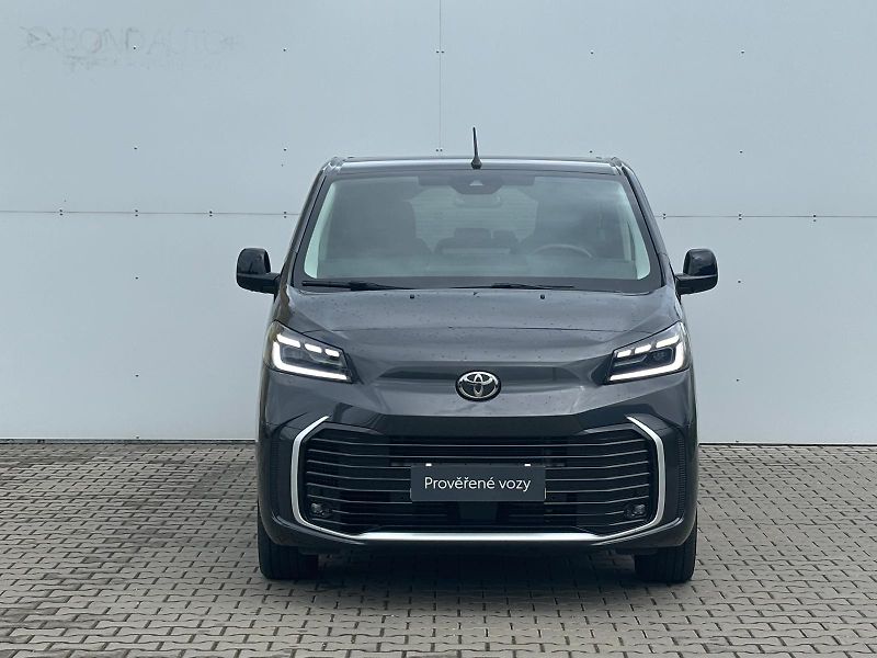 Toyota ProAce Verso 2,0 D-4D 8AT L2 Family Webasto - fotka 4 z 29