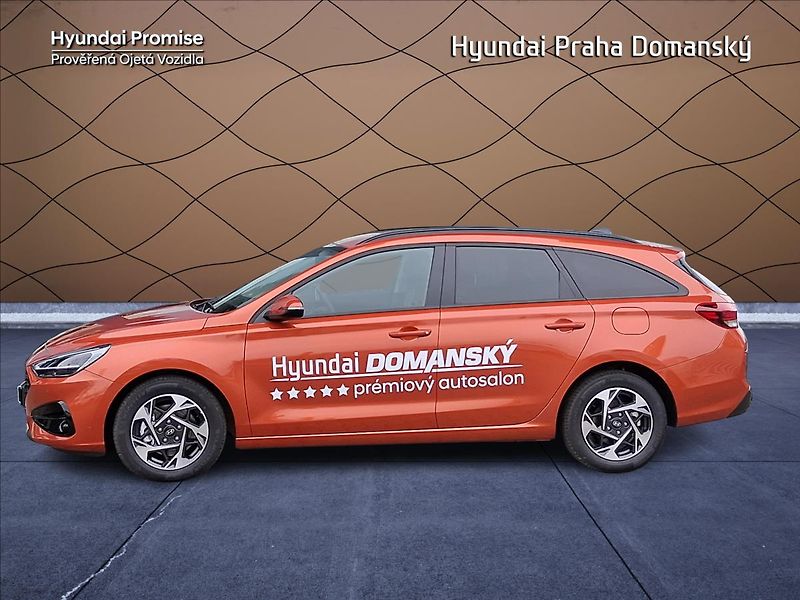 Hyundai i30 1,5   TGDI,MHEV,Smart - fotka 3 z 9