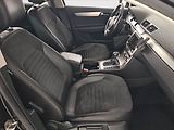 Volkswagen Passat (2012) 2.0 TDI, Automat, Navi - náhled 9