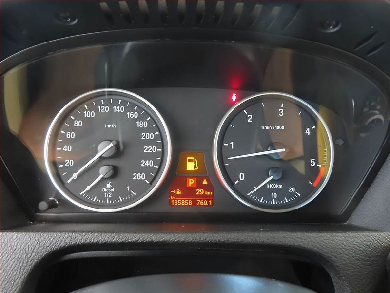 BMW X5 (2012) xDrive30d, 4X4, Automat, Kůže - fotka 11 z 15