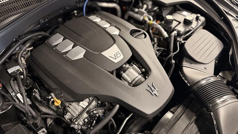 Maserati Levante (2021) 3.0I,FACELIFT,350PS. - fotka 22 z 30