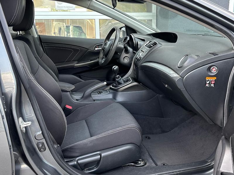 Honda Civic Hatchback - fotka 9 z 20