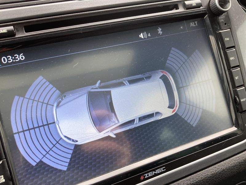 Volkswagen Tiguan (2013) 2.0TDI R-line - fotka 21 z 37