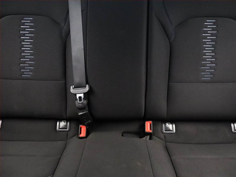 Hyundai i30 (2018) Go! 1.0 T-GDI, Serv.kniha - fotka 8 z 15