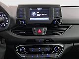 Hyundai i30 (2018) Trikolor 1.0 T-GDI, Serv.kniha - náhled 12