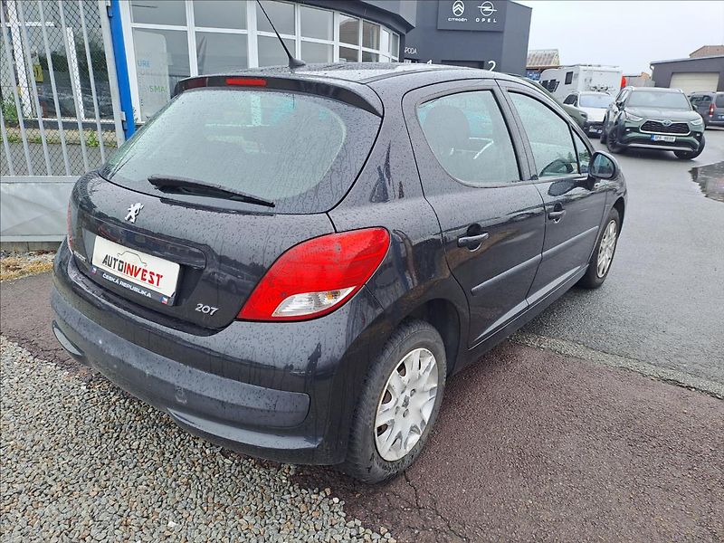 Peugeot 207 1,4 HDI - fotka 3 z 13