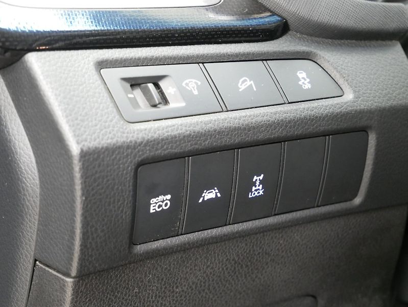 Hyundai Santa Fe - fotka 14 z 27