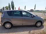 Renault Scénic (2014) 1.2 97kw 114tis Km - náhled 15