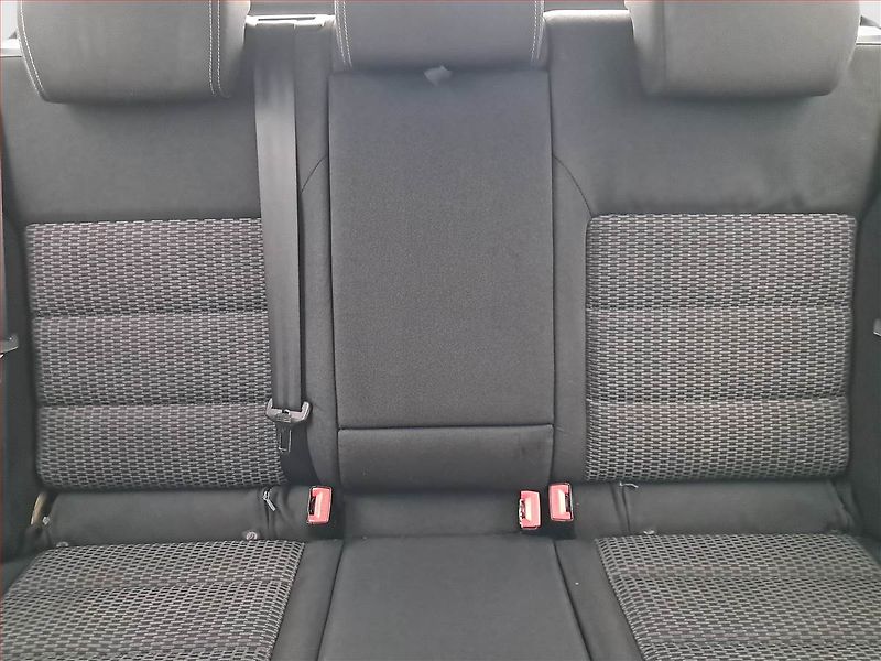 Škoda Octavia (2009) 2.0 TDI, 4X4, Xenony - fotka 10 z 16