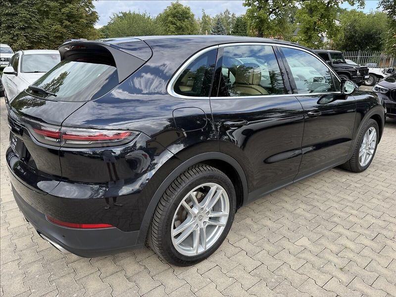 Porsche Cayenne 3.0 V6 Vzduch - fotka 5 z 26