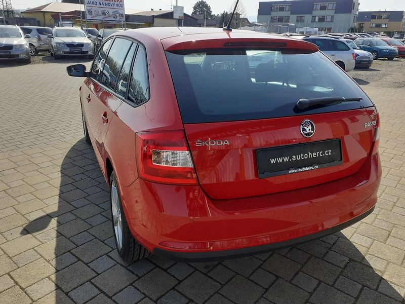 Škoda Rapid (2016) 1.2 TSi ACTIV - fotka 5 z 35