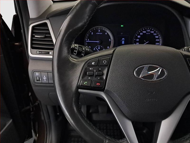Hyundai Tucson (2017) 1.7 CRDi, Serv.kniha, Navi - fotka 17 z 20