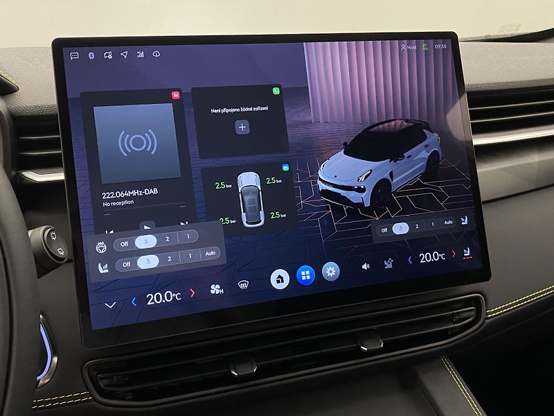 Lynk & Co 01 (2025) 01 MORE PHEV DEMO - fotka 39 z 102