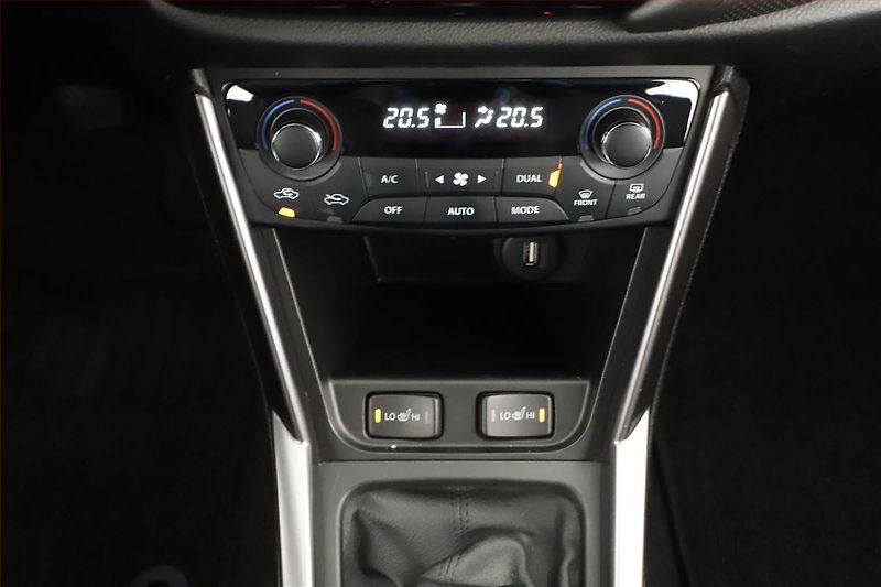 Suzuki SX4 S-Cross (2022) Elegance 1.4 BoosterJet, 4X4 - fotka 13 z 16