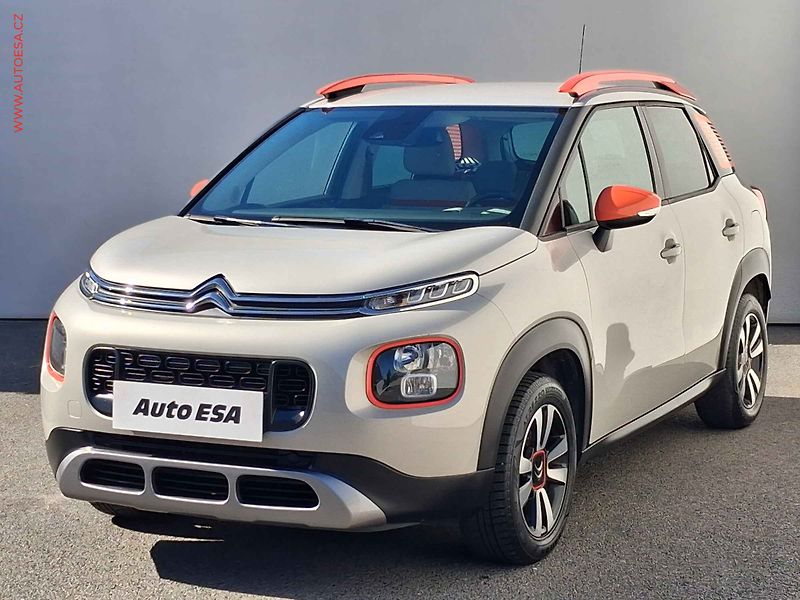 Citroën C3 Aircross (2017) 1.2PT, Shine, TZ - fotka 3 z 18