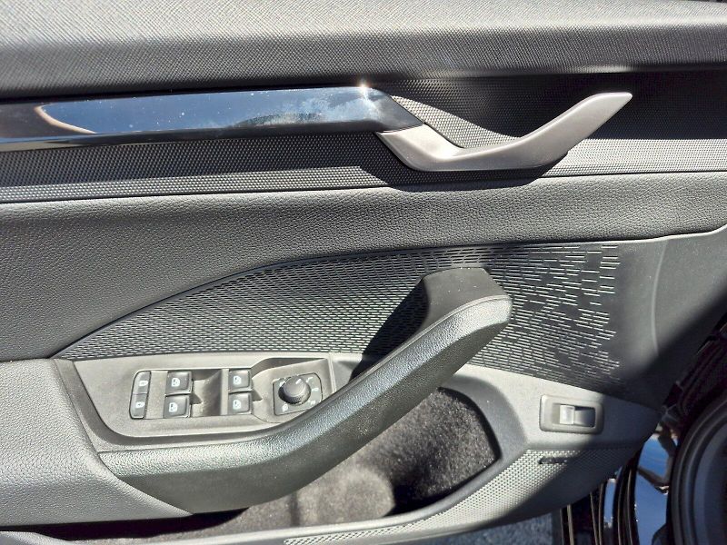 Škoda Octavia (2025) RS 2.0 TSI 195kW - fotka 11 z 33